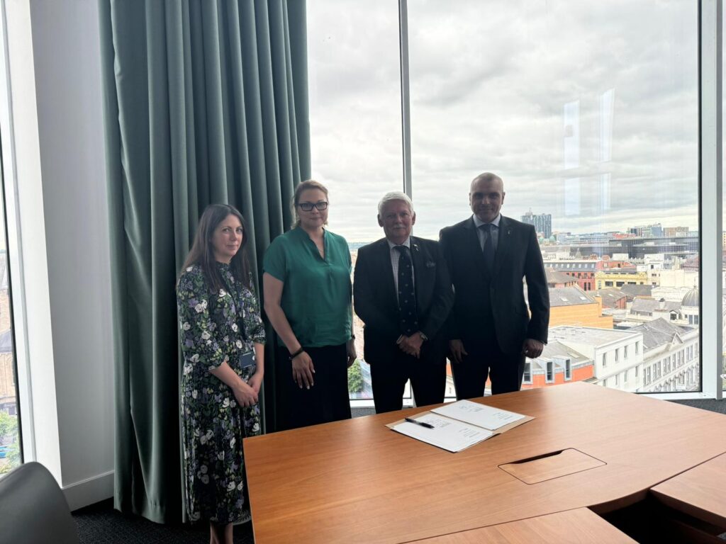 At the Memorandum of Understanding signing ceremony (left to right):

Dr Sarah Hunter, Global Partnerships and Programmes manager at Ulster University;
Prof Kseniia Smyrnova, Vice Rector of Education (international Affairs) at Taras Shevchenko National University of Kyiv;
Honorary Consul of Ukraine for Northern Ireland Alan Moore OBE TD DL ;
Consul Andrii Kuslii, head of the Consulate of Ukraine in Edinburgh
